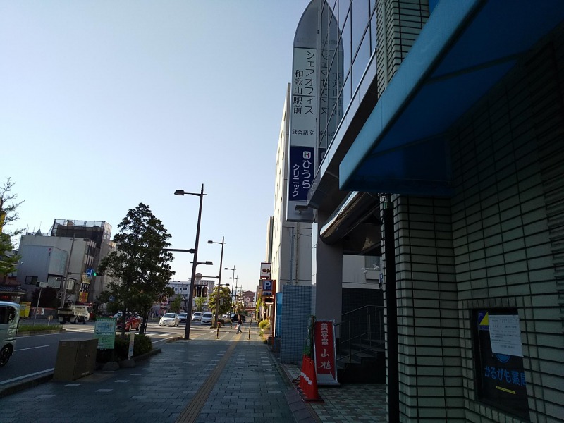 コワーキングスペース「シェアオフィス和歌山駅前S*PLACE」1